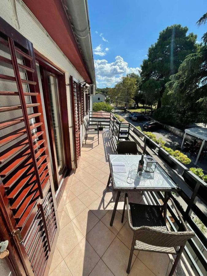 פורץ Apartments Villa Herak מראה חיצוני תמונה