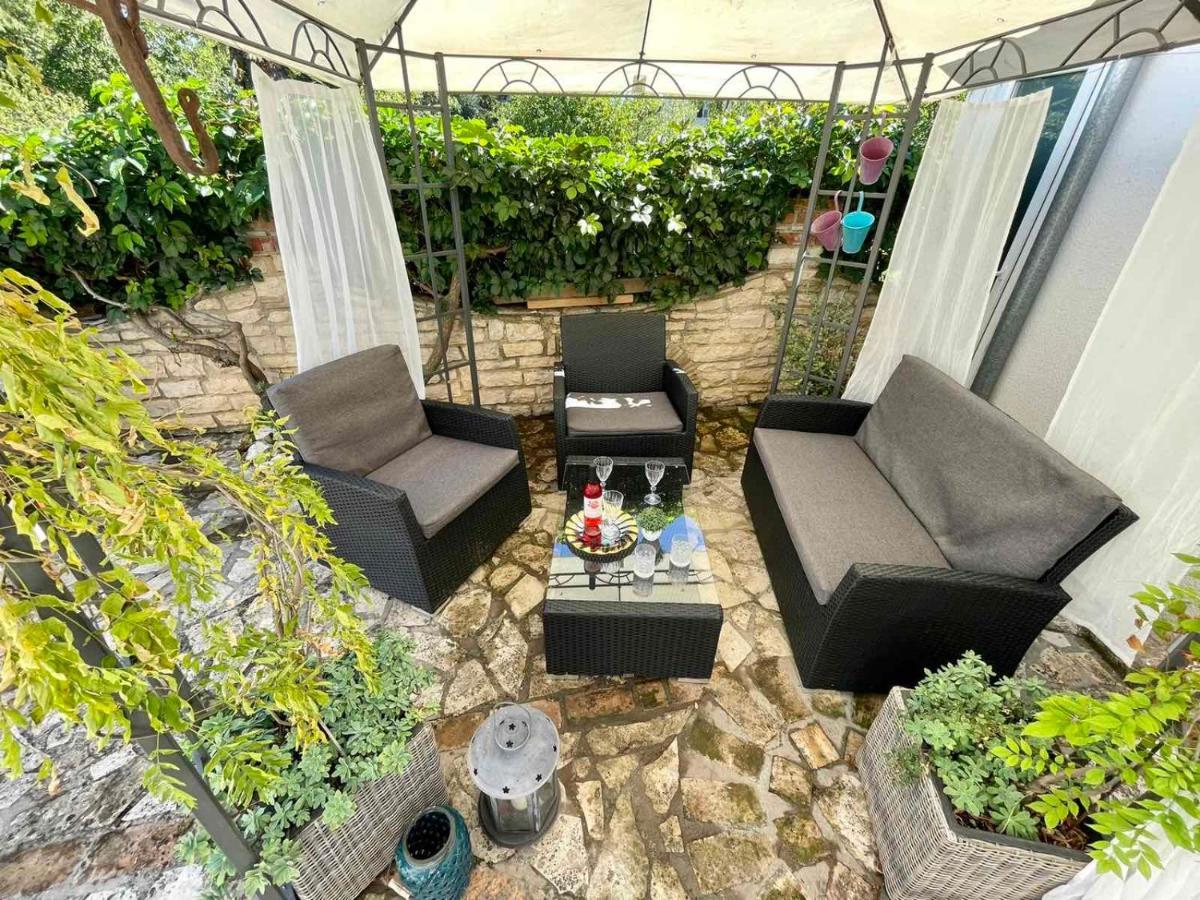 פורץ Apartments Villa Herak מראה חיצוני תמונה