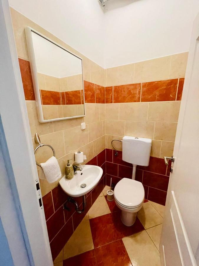 פורץ Apartments Villa Herak מראה חיצוני תמונה