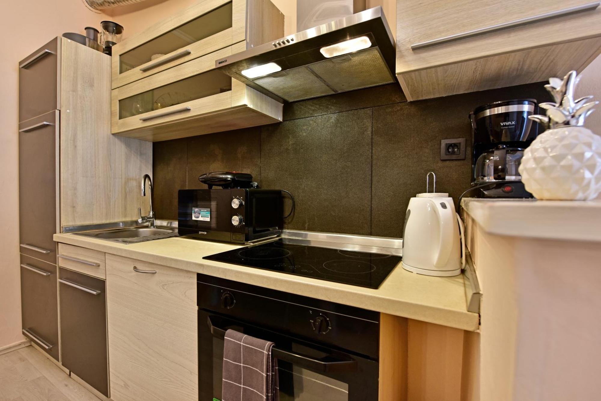 פורץ Apartments Villa Herak מראה חיצוני תמונה