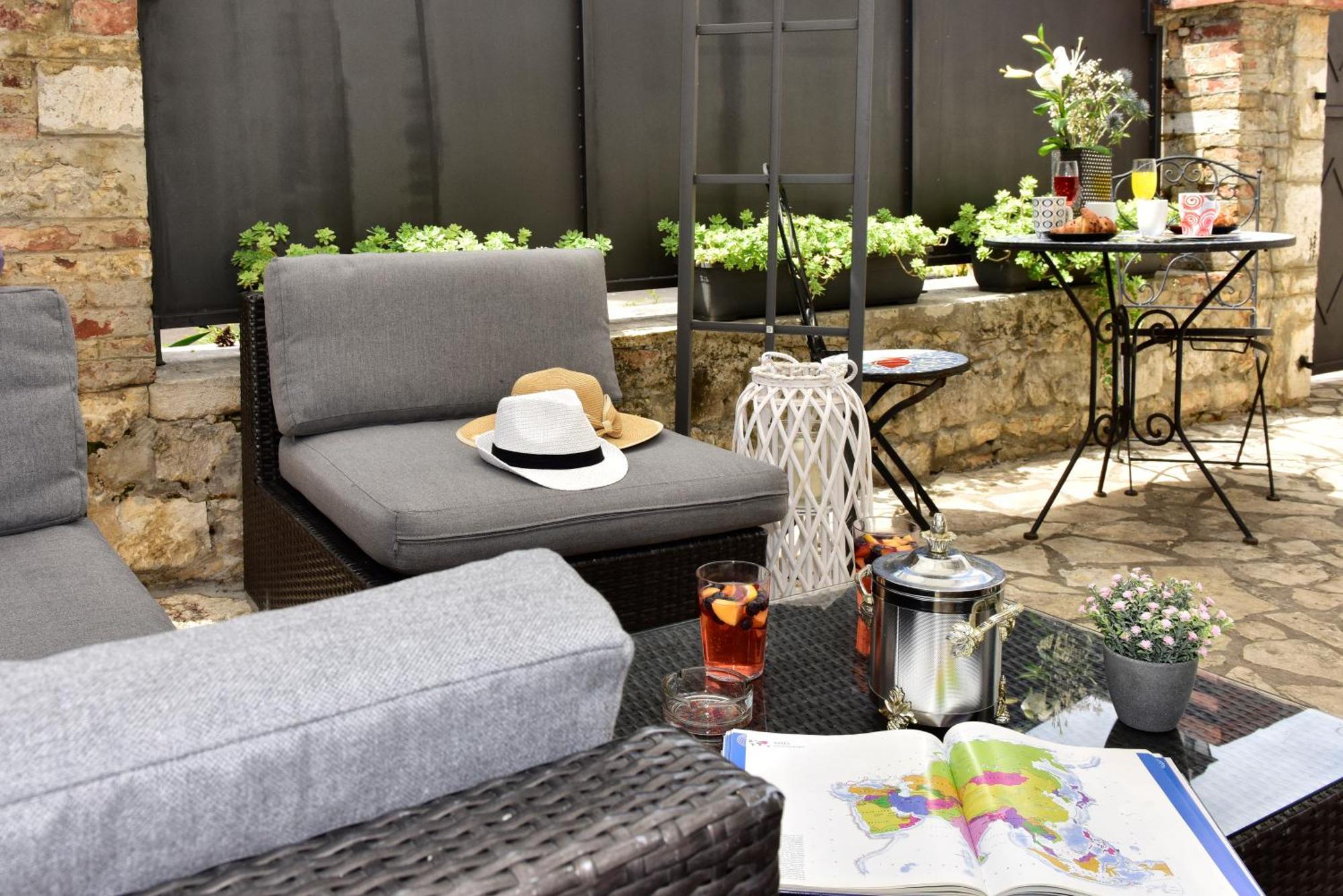 פורץ Apartments Villa Herak חדר תמונה