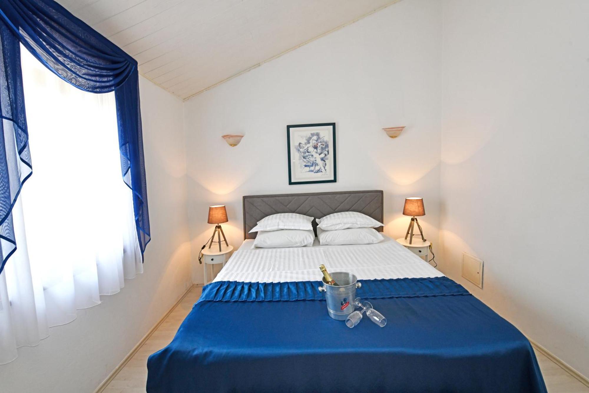 פורץ Apartments Villa Herak מראה חיצוני תמונה