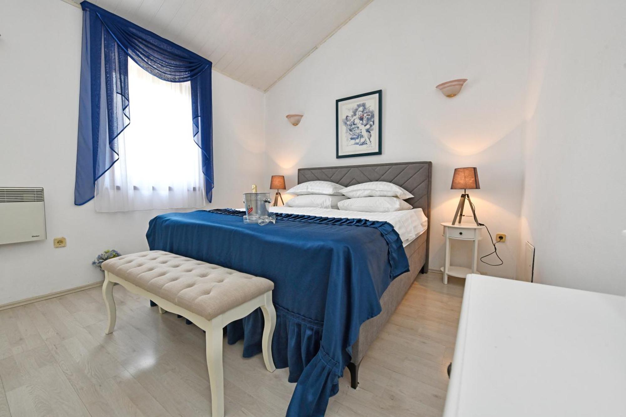 פורץ Apartments Villa Herak מראה חיצוני תמונה