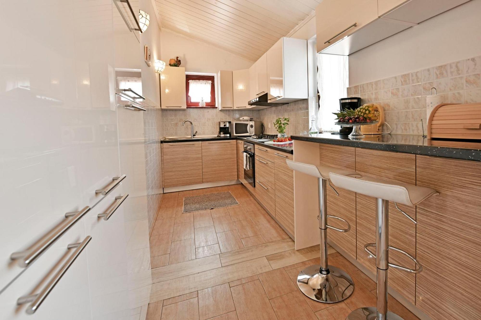 פורץ Apartments Villa Herak מראה חיצוני תמונה