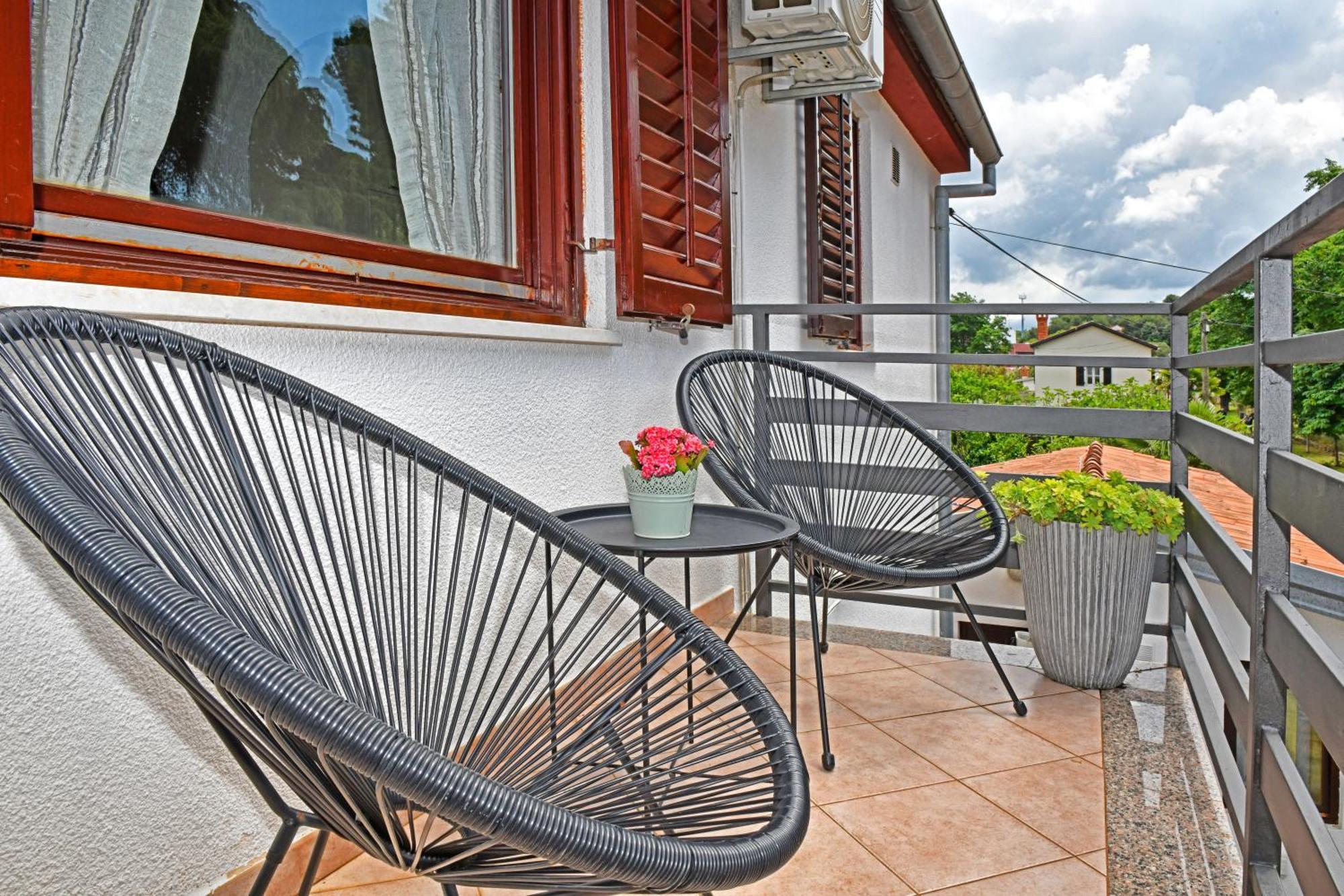 פורץ Apartments Villa Herak מראה חיצוני תמונה