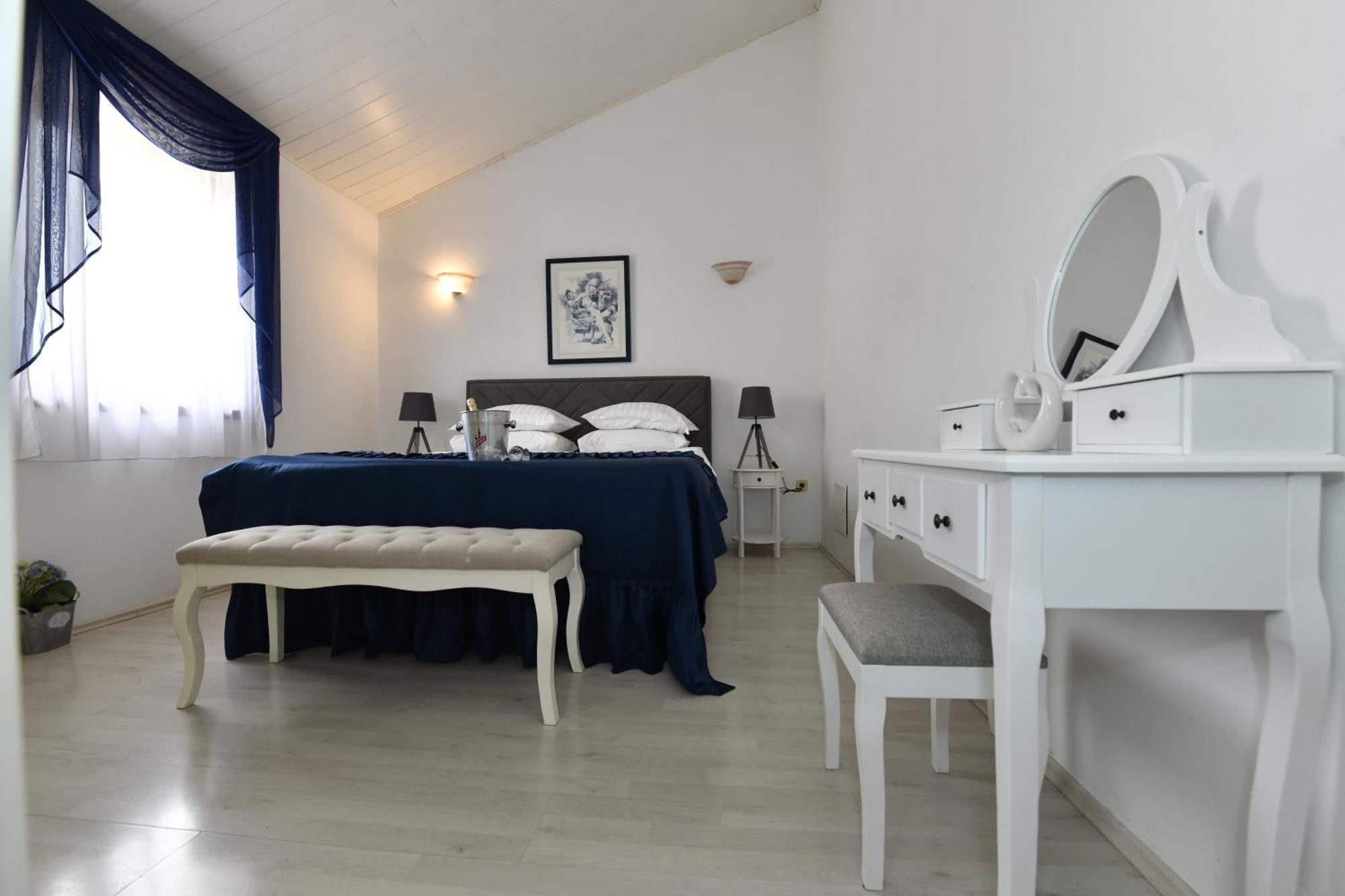 פורץ Apartments Villa Herak מראה חיצוני תמונה