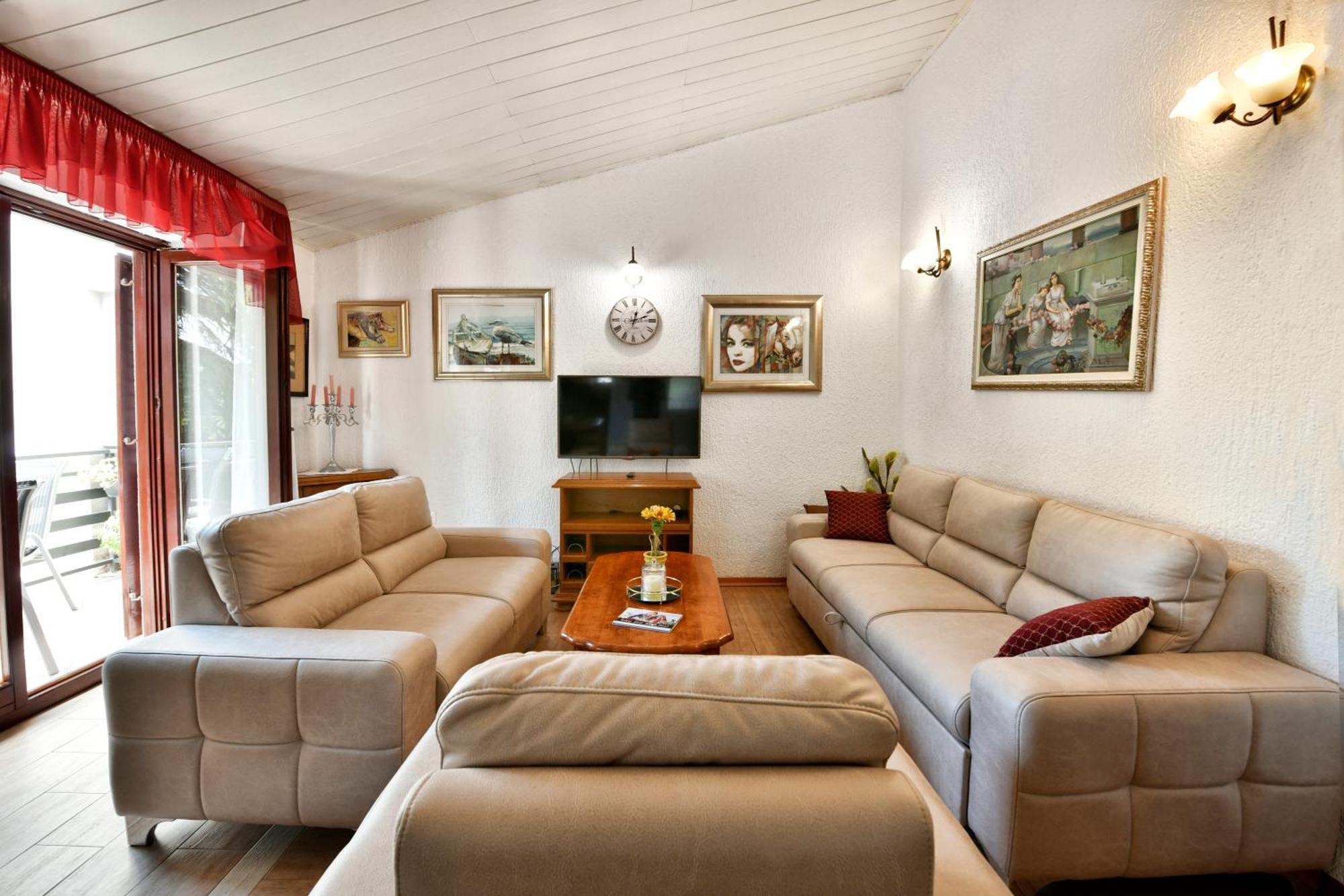 פורץ Apartments Villa Herak מראה חיצוני תמונה